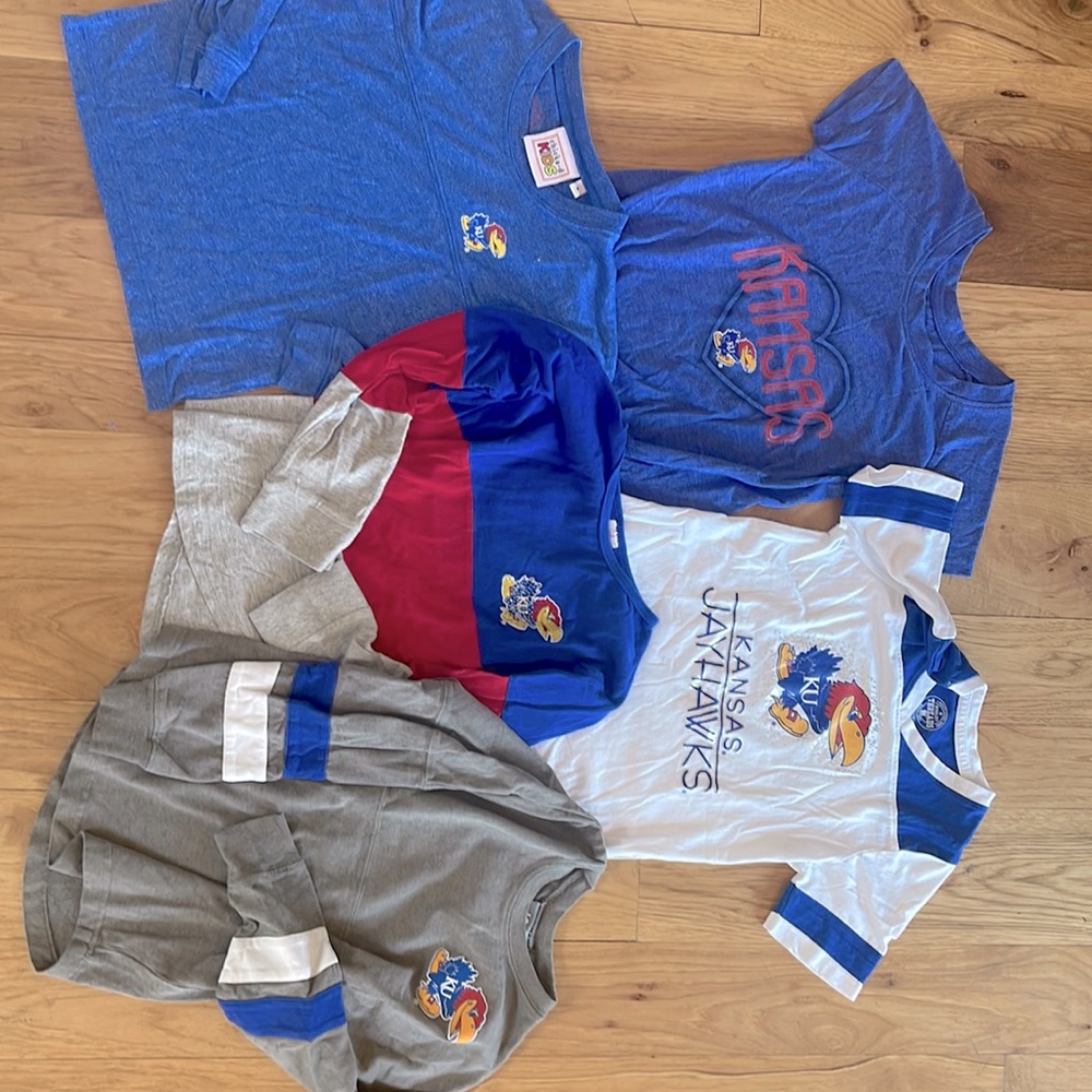 KU Jayhawks girls lot!